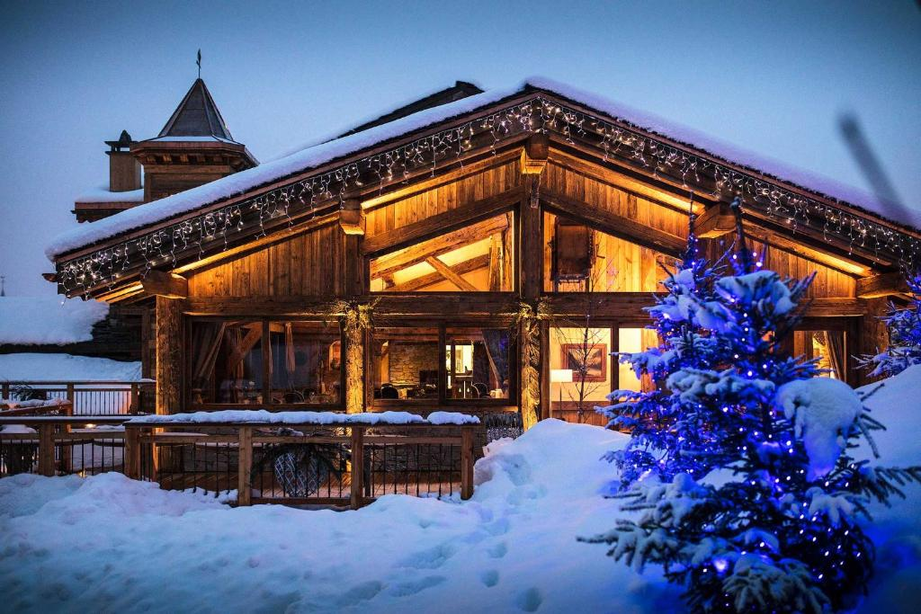 Seven Mountain Houses Worth the Journey This Winter